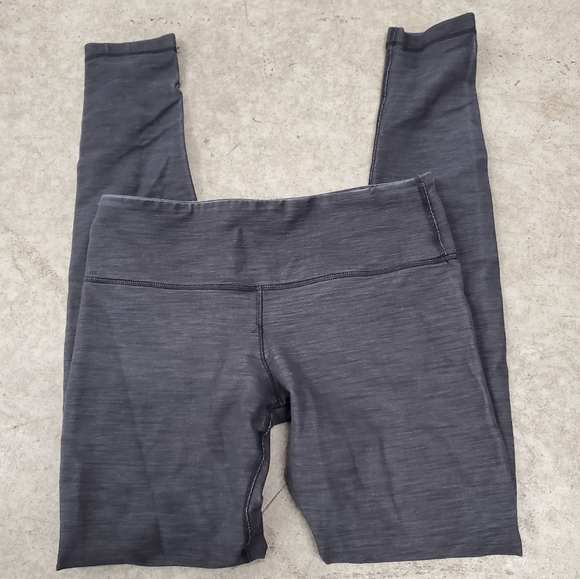 lululemon athletica Pants - Lululemon Crops Size 4